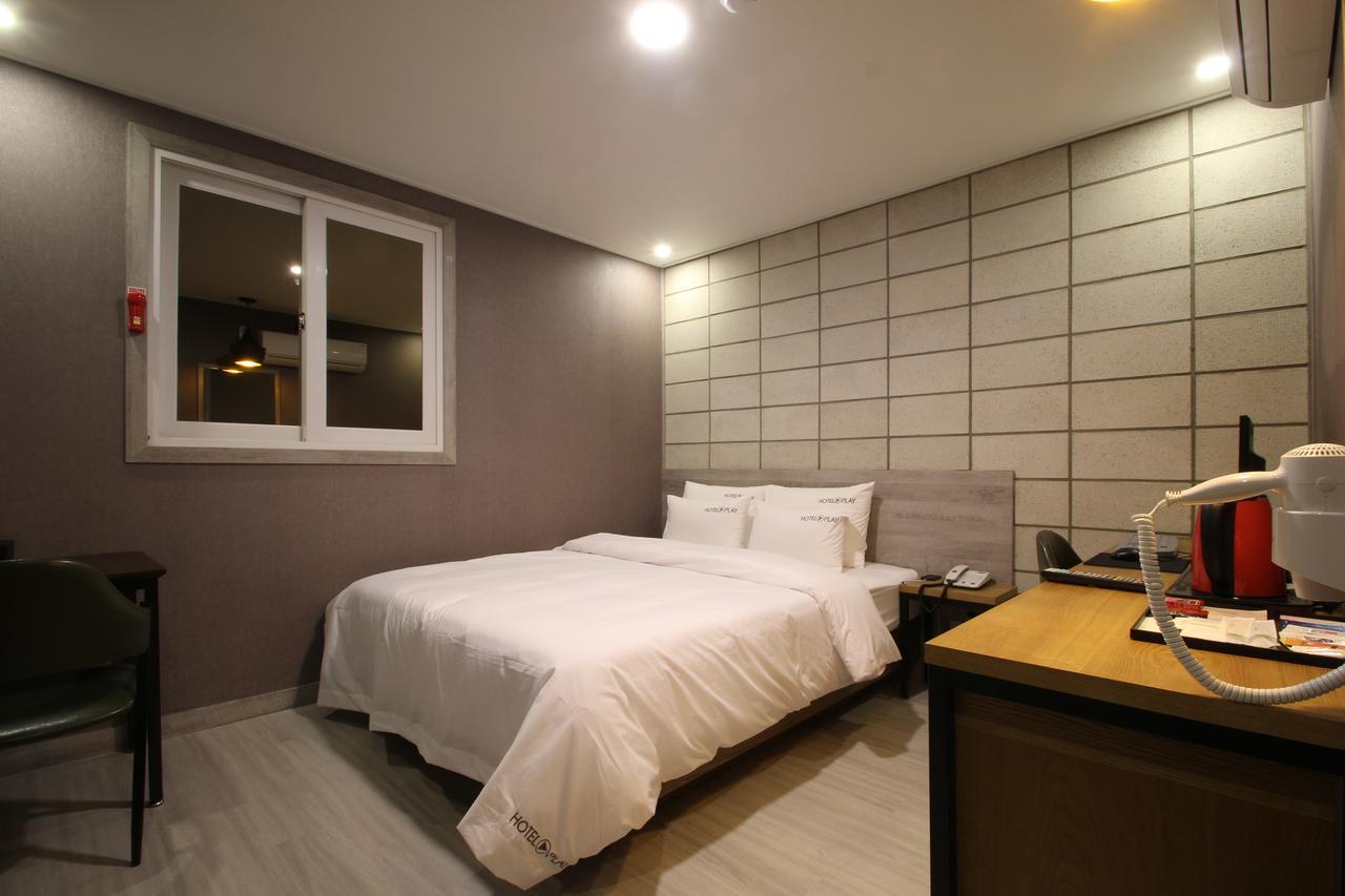 Hotel Play โพฮัง ภายนอก รูปภาพ
