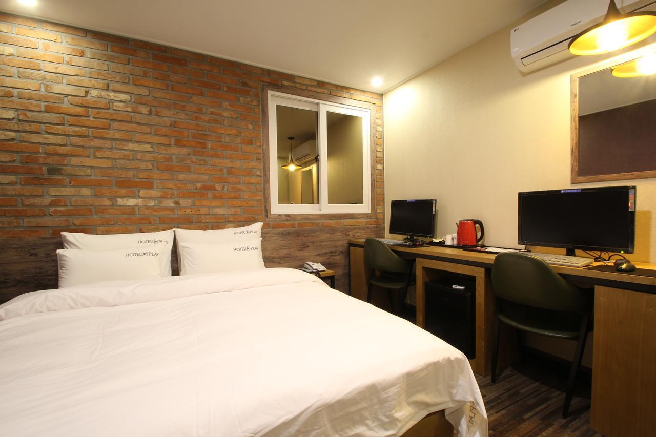 Hotel Play โพฮัง ภายนอก รูปภาพ